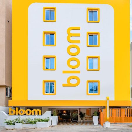 Bloom Hotel - Hsr Club Bangalore Extérieur photo